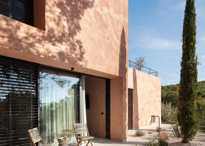 Arcobaleno - Retreat To Paradise Bubani